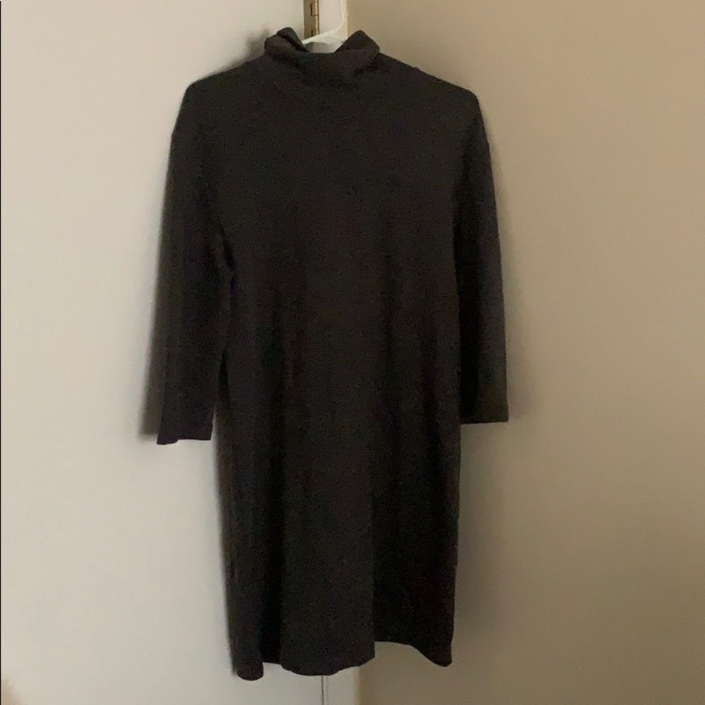 DARK GREY TURTLENECK DRESS